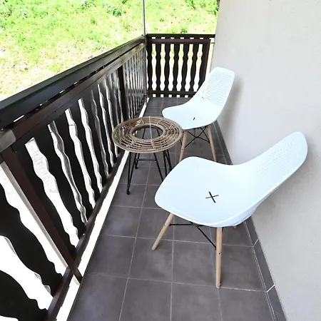 Sobe - Drvorez Hostel *