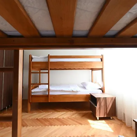 Sobe - Drvorez Hostel Banja Luka